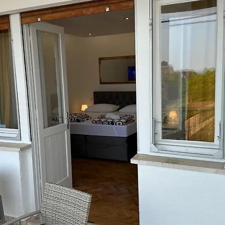 Lägenhet Iris Oasis Split