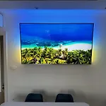 Iris Oasis