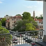 Iris Oasis * Split
