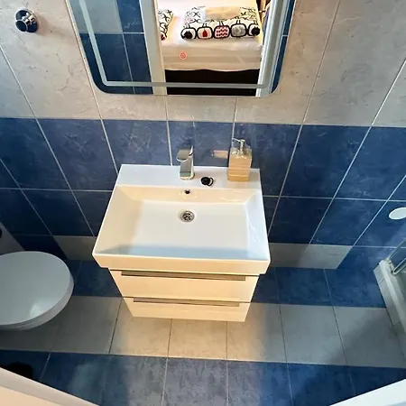 Iris Oasis Apartment Split