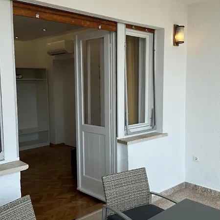 Apartment Iris Oasis