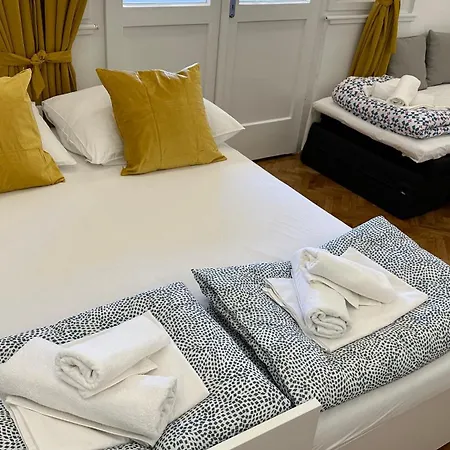 Iris Oasis Apartamento *