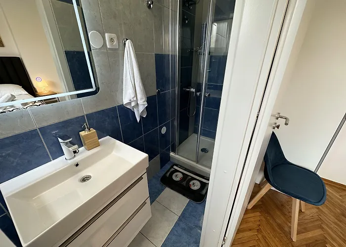 Apartment Iris Oasis Split